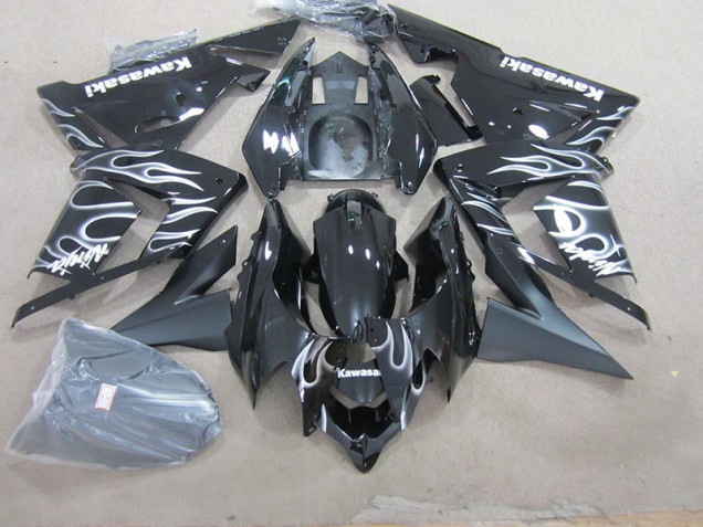 2003-2005 Schwarz mit weißer Flamme Kawasaki ZX10R Motorrad Verkleidung 2003-2005 Schwarz mit weißer Flamme Kawasaki ZX10R Motorrad Verkleidung