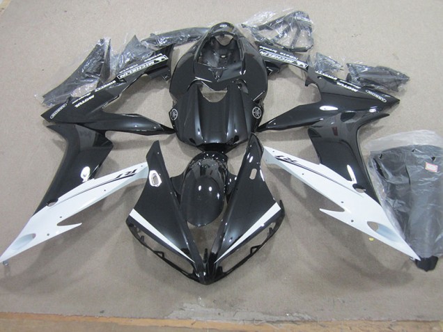 2004-2006 Schwarz Weiß Yamaha YZF R1 Motorrad Verkleidung