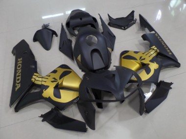 2005-2006 Matt Schwarz mit goldenem Totenkopf Honda CBR600RR Motorrad Verkleidung