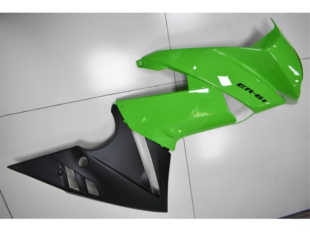 2009-2011 Grün Schwarz Kawasaki EX650 Motorrad Verkleidung