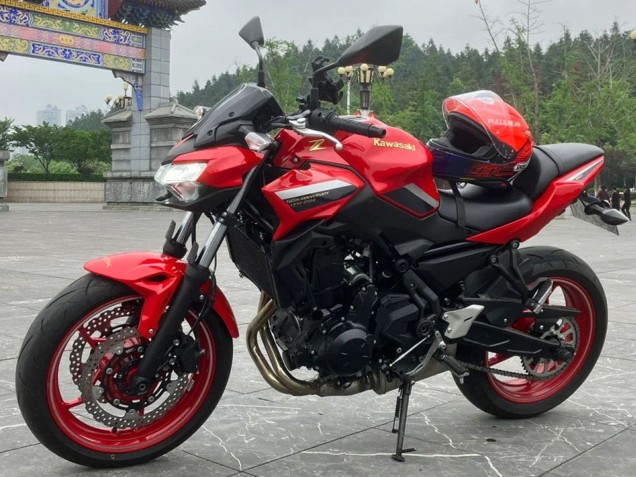 Kawasaki Ninja Z650 Motorrad Verkleidung 2020-2025 - Rot Schwarz