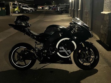 Kawasaki ZX10R Motorrad Verkleidung 2006-2007 - Glanzendes Schwarz Weiss Kreis