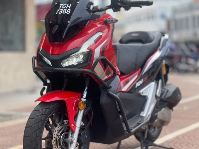 Honda ADV150 Motorrad Verkleidung 2018-2021 - Rot Weiss Schwarz